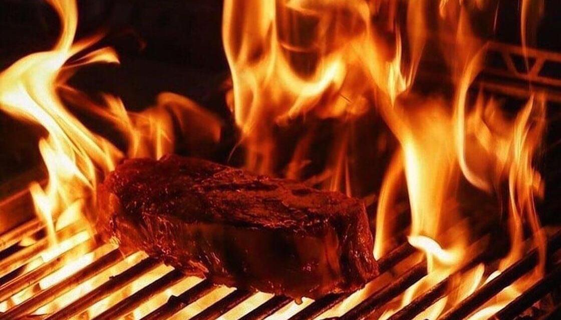 cenar en grupo en valencia tributo